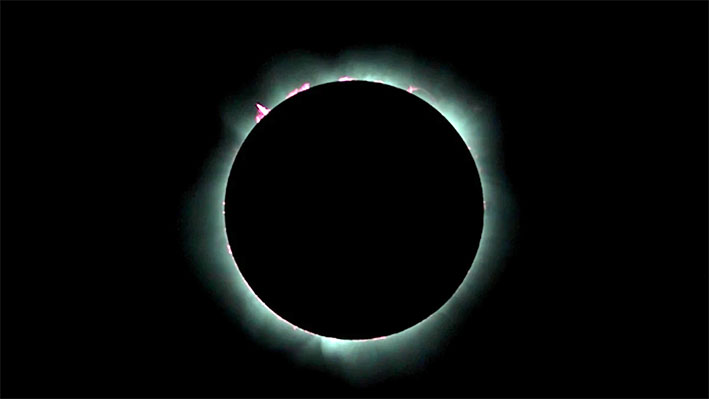 Eclipse solar total oscurece Australia e Indonesia