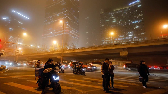 Fuertes tormentas de arena vuelven a azotar China