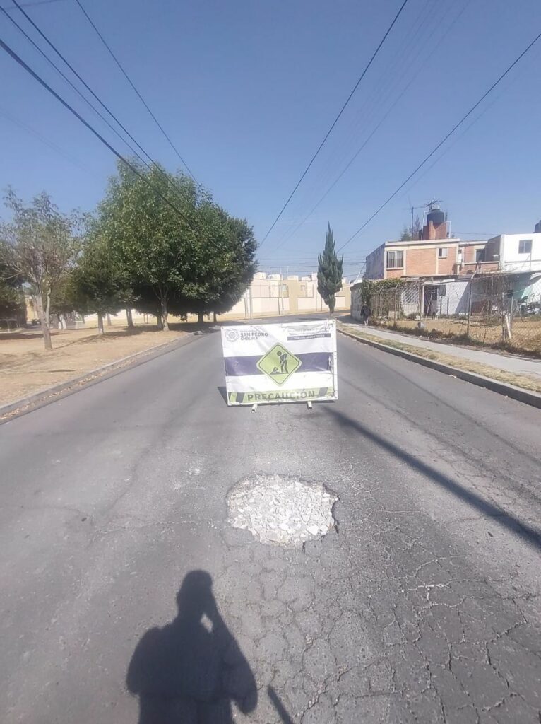 Inician el bacheo en diversos puntos del municipio