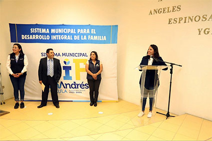 Lupita Cuautle clausura el curso de sensibilización dirigido a conductores del transporte público
