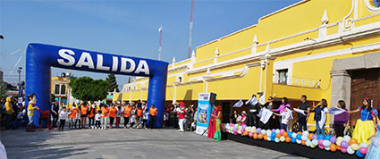 Niñas y niños disfrutaron la carrea Hacia el Futuro