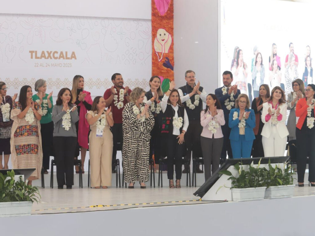 En Tlaxcala, Gaby Bonilla participa en Encuentro Nacional de Sistemas Municipales DIF