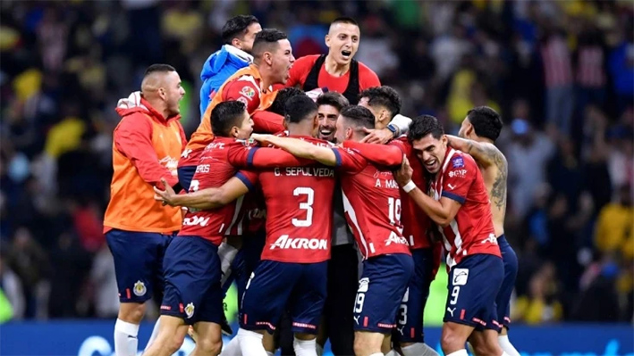 Chivas vence al América; disputará final ante Tigres
