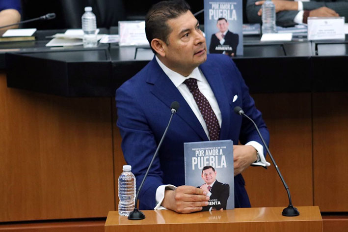 Armenta presenta diagnóstico y soluciones para los problemas de Puebla