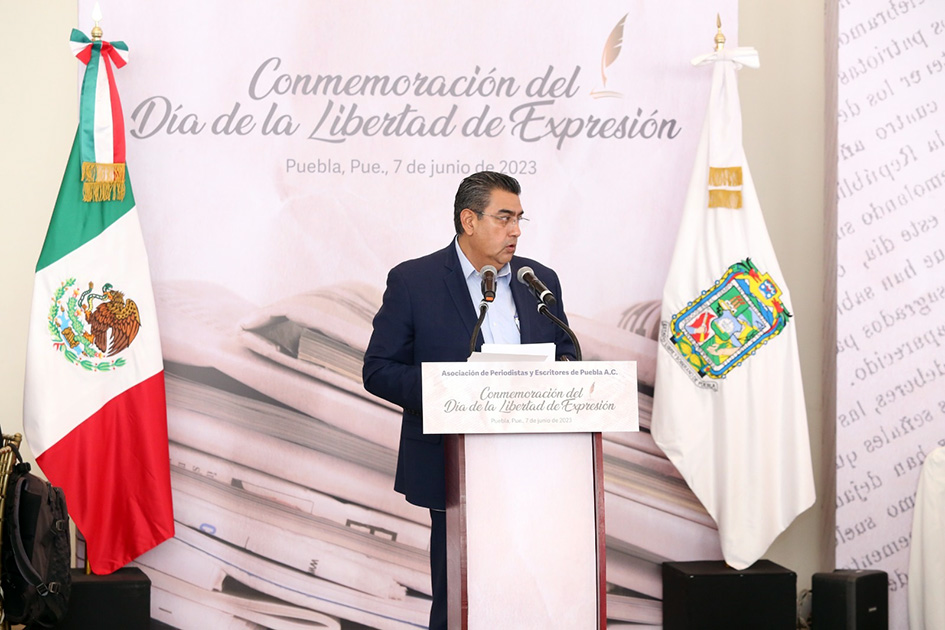 Garantiza Sergio Salomón respeto y seguridad para el ejercicio del periodismo en Puebla