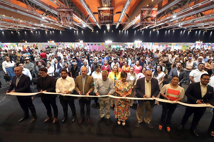 Inaugura gobierno estatal Expo Puebla Cooperativa 2023
