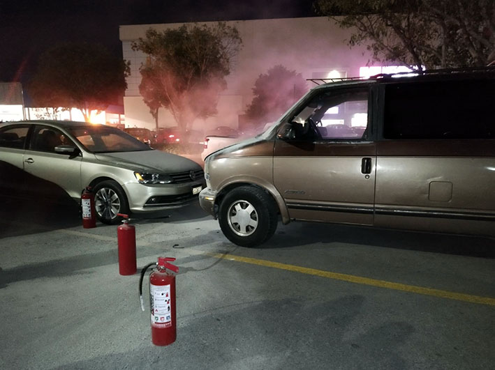 Se prendió camioneta