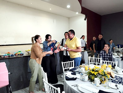 Festejaron a los papás del ayuntamiento