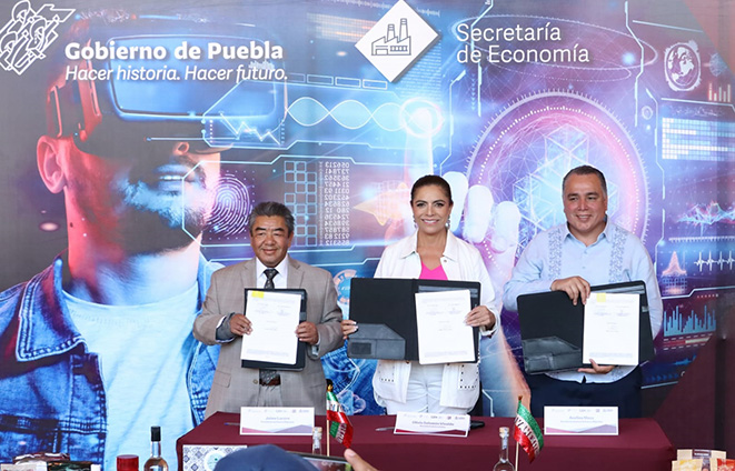 Impulsa gobierno de Sergio Salomón comercialización de productos poblanos de EE.UU.