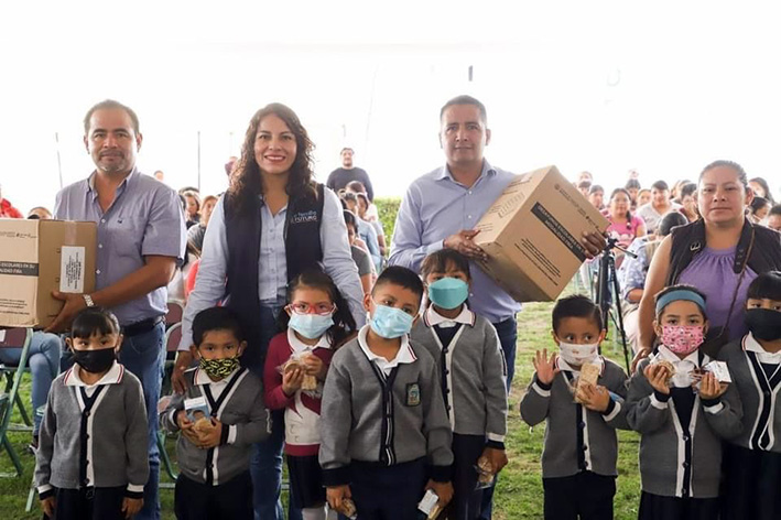 DIF beneficia a más de 3 mil infantes con la entrega de desayunos escolares