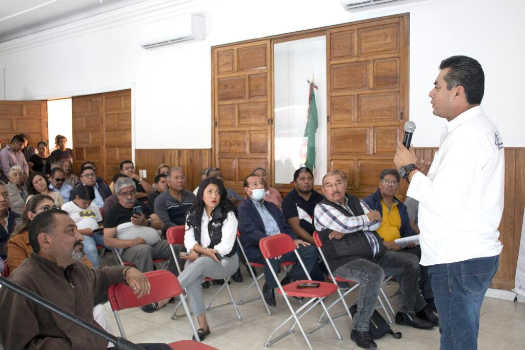 Dignifica SMT atención a transportistas del municipio de San Martín Texmelucan  * El gobierno estatal desarrolló “Consejos Regionales” para atender las necesidades de permisionarios y concesionarios
