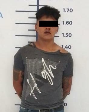 Vinculado a proceso, golpeador de policías