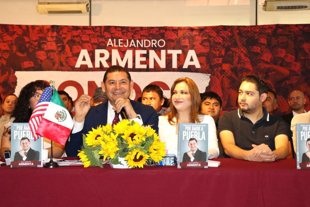 La Fuerza migrante con Armenta “Por Amor a Puebla”