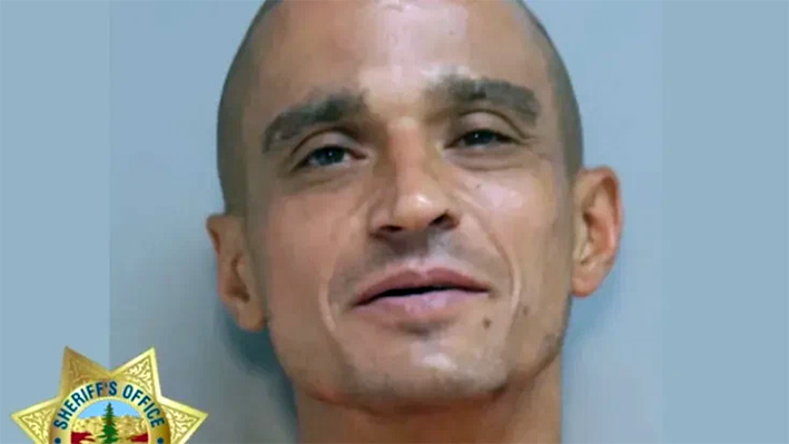 Asesino transmite muerte de su víctima en Facebook