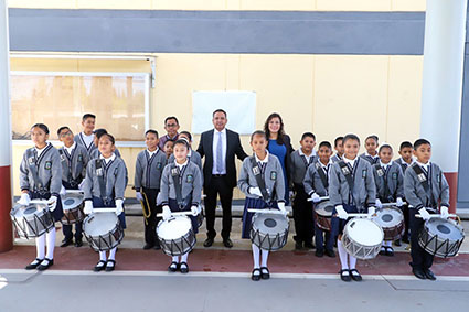 Entregó instrumentos para banda de guerra, Mundo Tlatehui