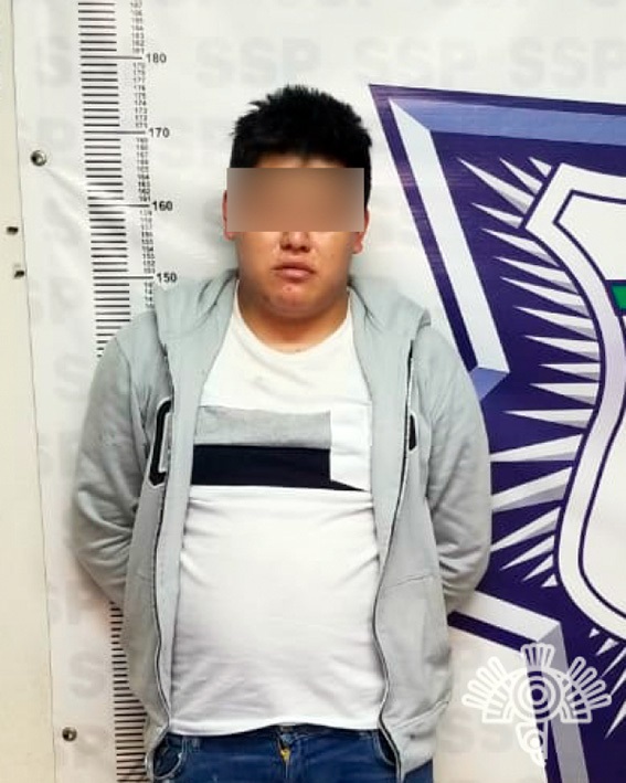Con medio kilo de droga es detenido  * Llevaba de todo para atender bien a sus clientes