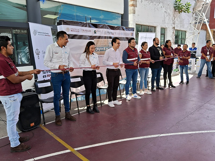 Gobierno de Puebla promueve empleos formales para las juventudes