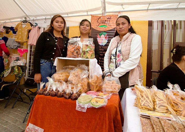 Impulsa gobierno de Puebla economía social con “Mercaditos Solidarios”