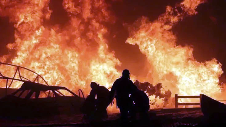 Al Menos 35 muertos por explosión en gasolinera en Rusia