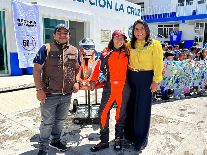 Berenice Porquillo motiva a la niñez sanandreseña a cumplir sus sueños