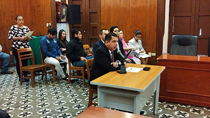 Miguel Vega, compareció ante mínimo de regidores