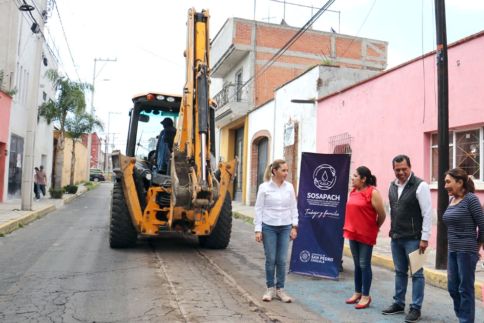 Paola Angon inicia dos obras, a través del SOSAPACH, para mejorar los servicios
