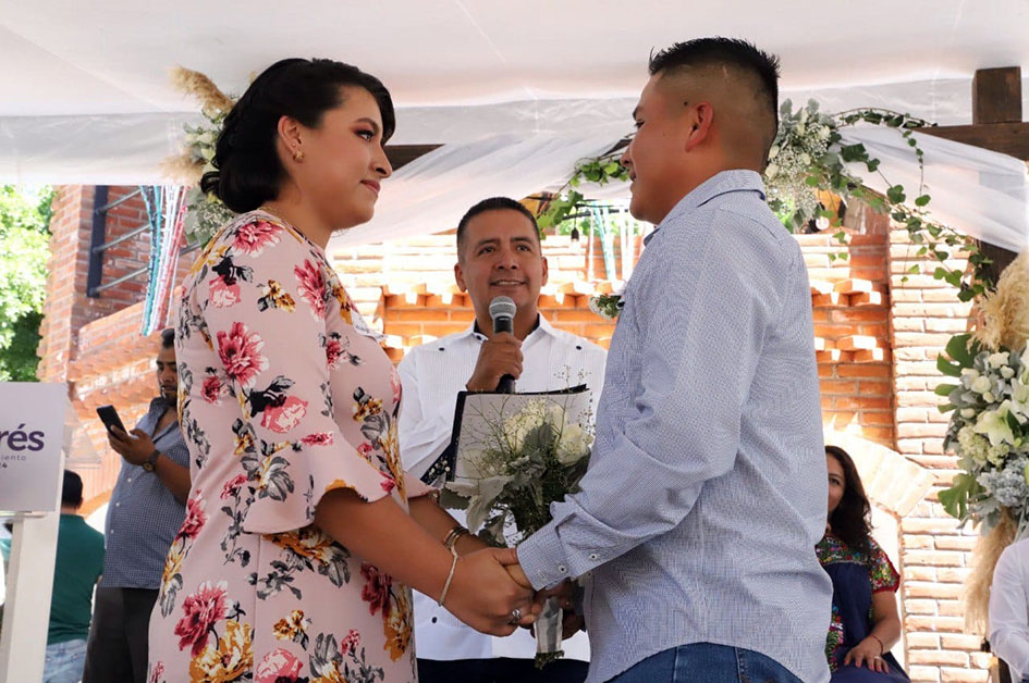 Celebró mundo Tlatehui la tercera jornada de bodas civiles gratuitas