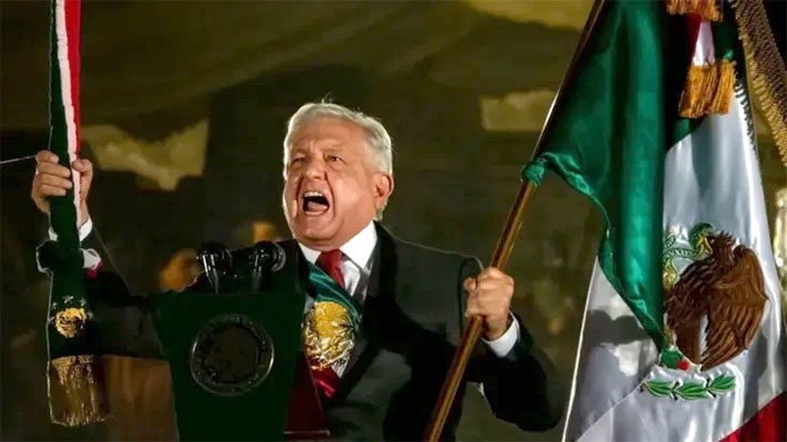 AMLO da su penúltimo Grito de Independencia desde palacio nacional