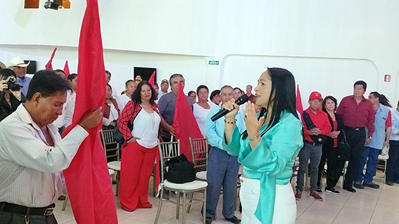Necesito de ustedes, para llegar: Liz Sánchez