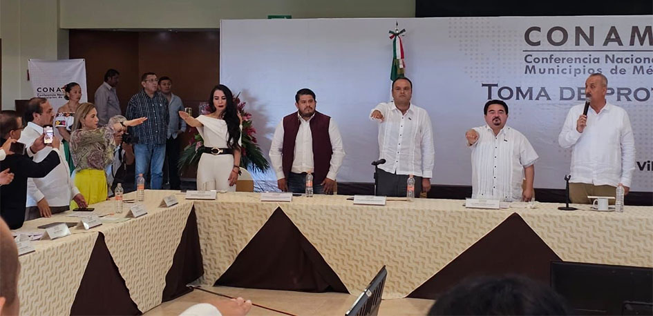Rinde protesta Paola Angon como vicepresidenta de la CONAMM