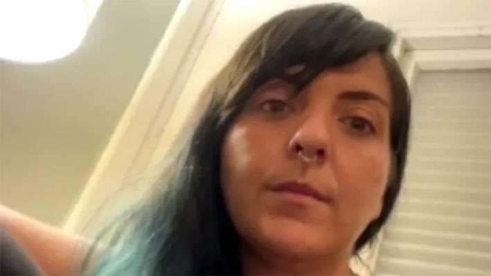 Mexicana salva la vida por no llegar a concierto en desierto de Israel