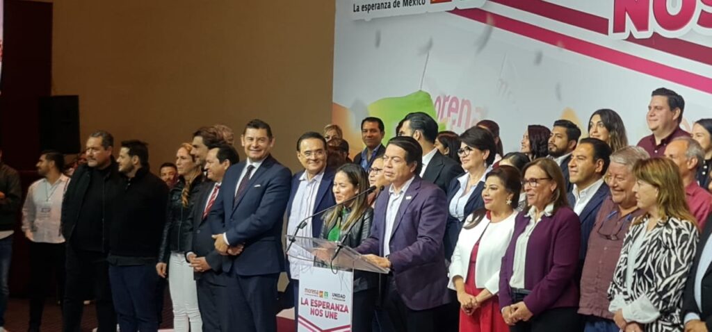 Alejandro Armenta Mier, pre candidato a gobernador