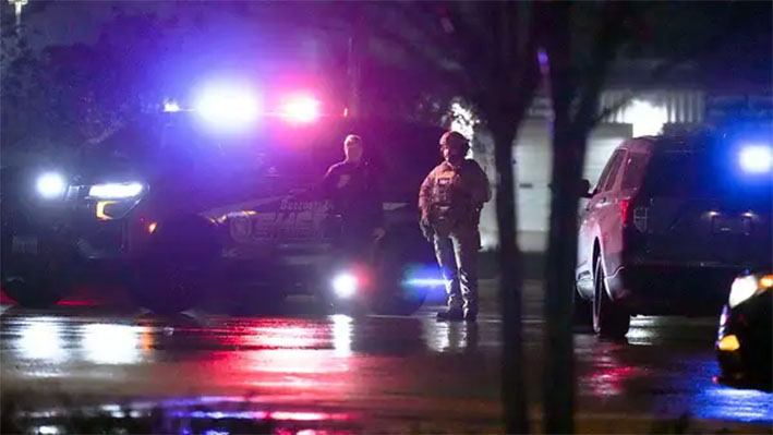 Tiroteo en mercado de Texas deja un niño muerto y cuatro heridos