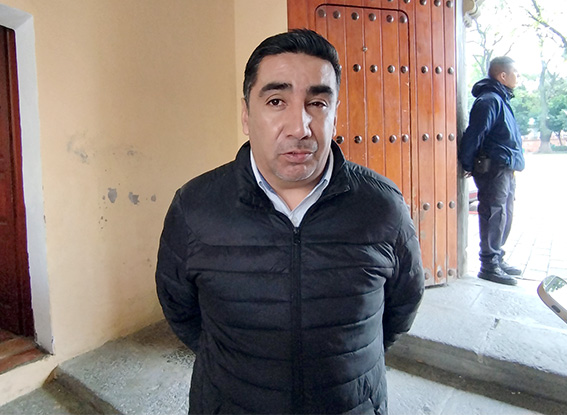 Alertan en torno a timadores en el Soria-Xelhua