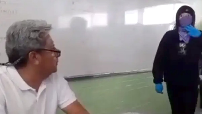 Alumnas golpean a profesor del IPN en el Cecyt 8 tras ser señalado de acoso