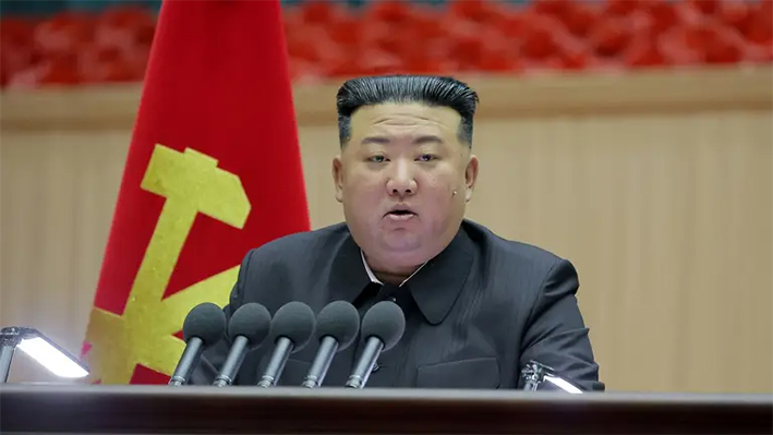 Kim Jong-un pide acelerar preparativos para la guerra