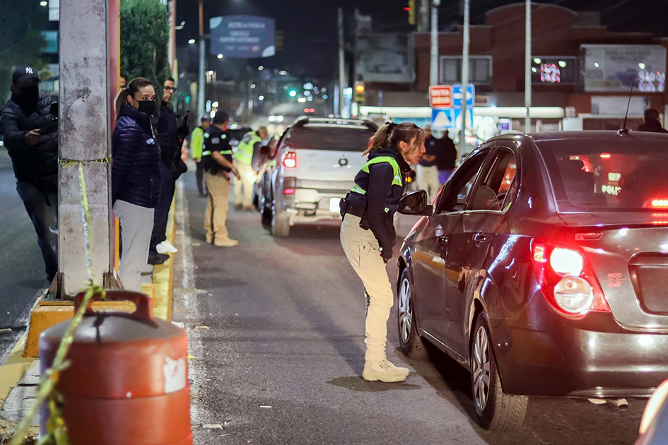 Alcoholímetro supervisado por Paola Angon