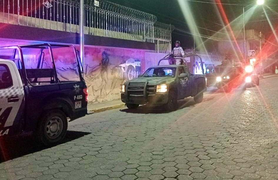 Refuerzan SEDENA y policía municipal seguridad ante temporada decembrina