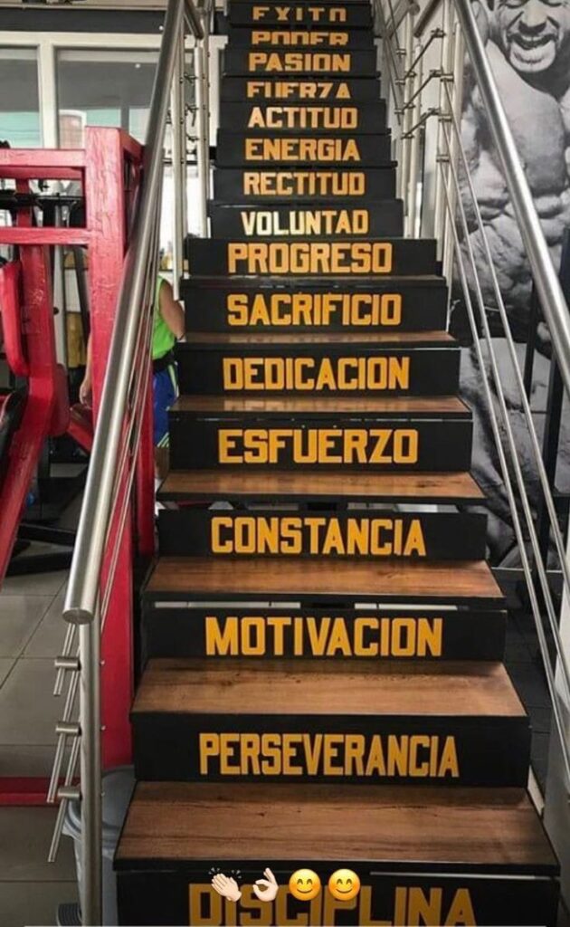Escalón por escalón
