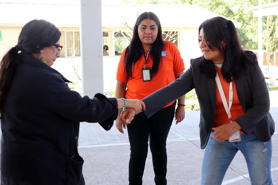 “Mujer Segura”, impartido a docentes de CECYTE