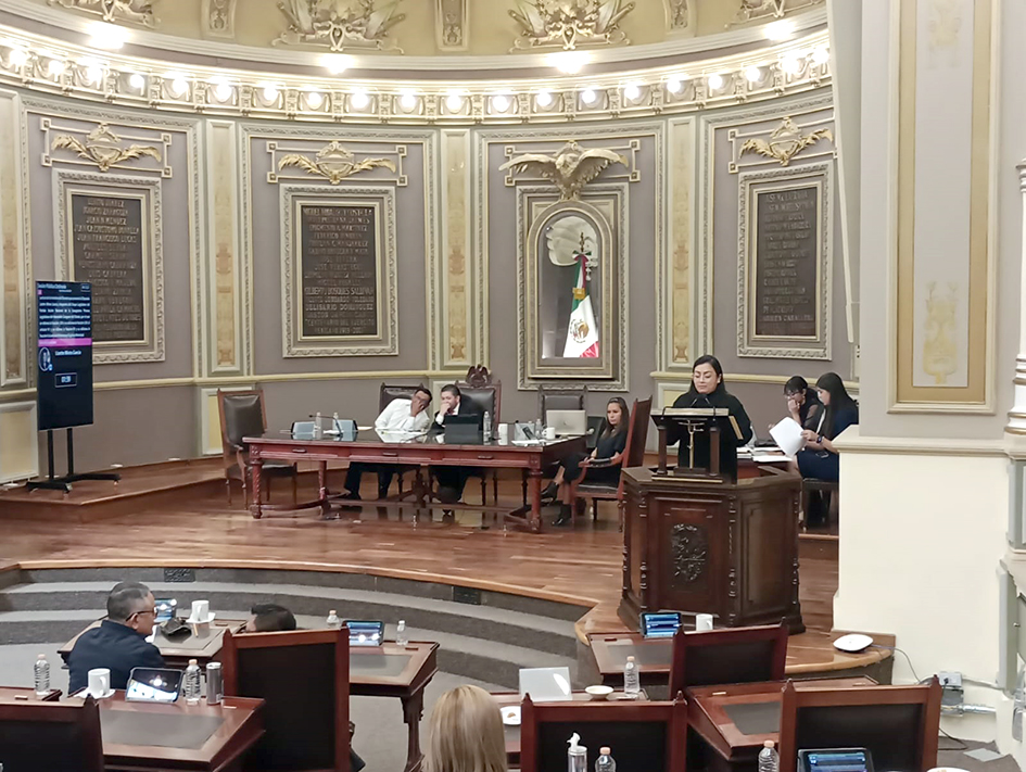 Liz Minto propone reforma para fortalecer los derechos humanos en los 217 municipios de Puebla