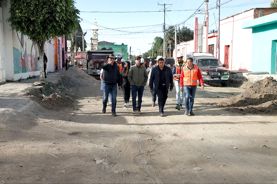 Supervisó Mundo Tlatehui, avance de obras