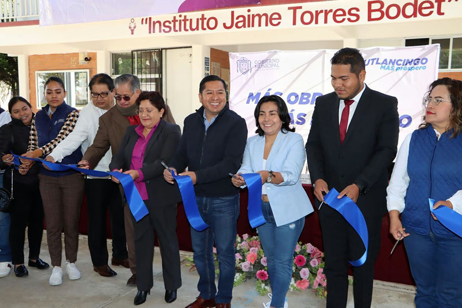Invierte ayuntamiento en infraestructura educativa