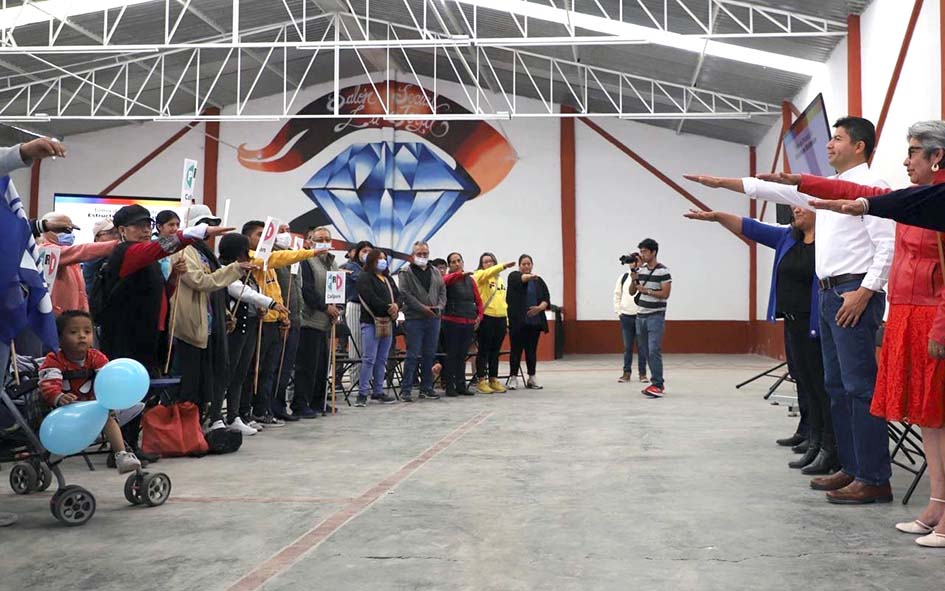 Replicar experiencias exitosas piden a Lalo Rivera