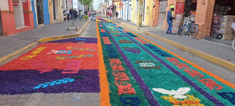 El jueves por la noche, las alfombras