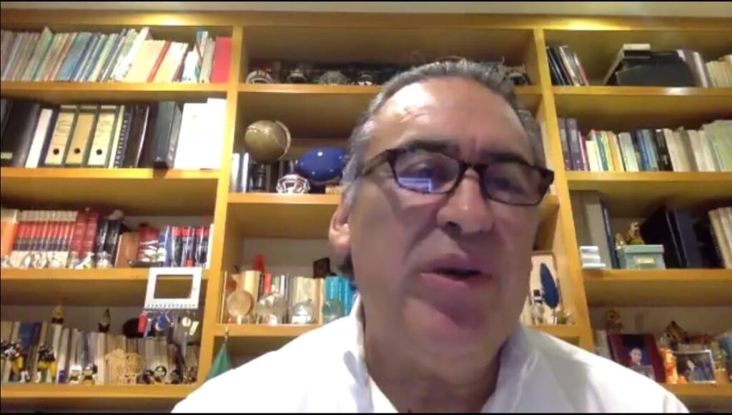 Humberto Aguilar atiende inquietudes de jóvenes en el segundo “Zoom Xiudadano”