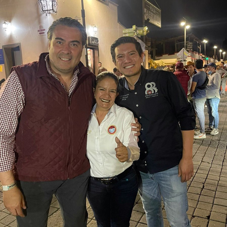 Ivón Enríquez, respalda a Víctor Correau Galeazzi