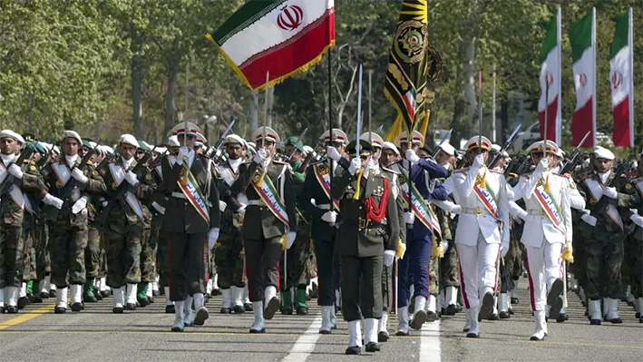 Irán muestra su poder militar en el día nacional del ejército y lanza mensaje a Israel