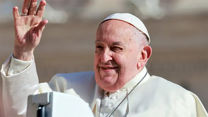 La Tierra se está “Dirigiendo a la Ruina”, advierte el Papa Francisco