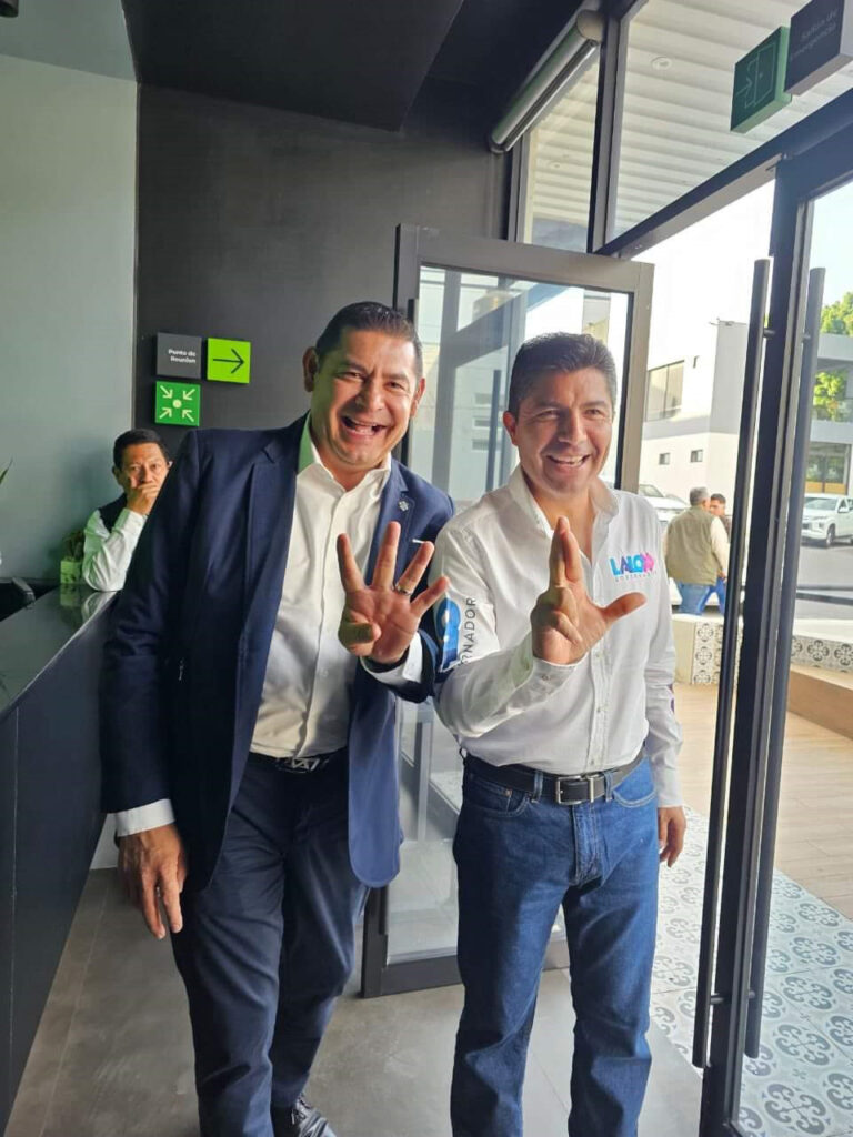 Rivales, no enemigos se encuentran
